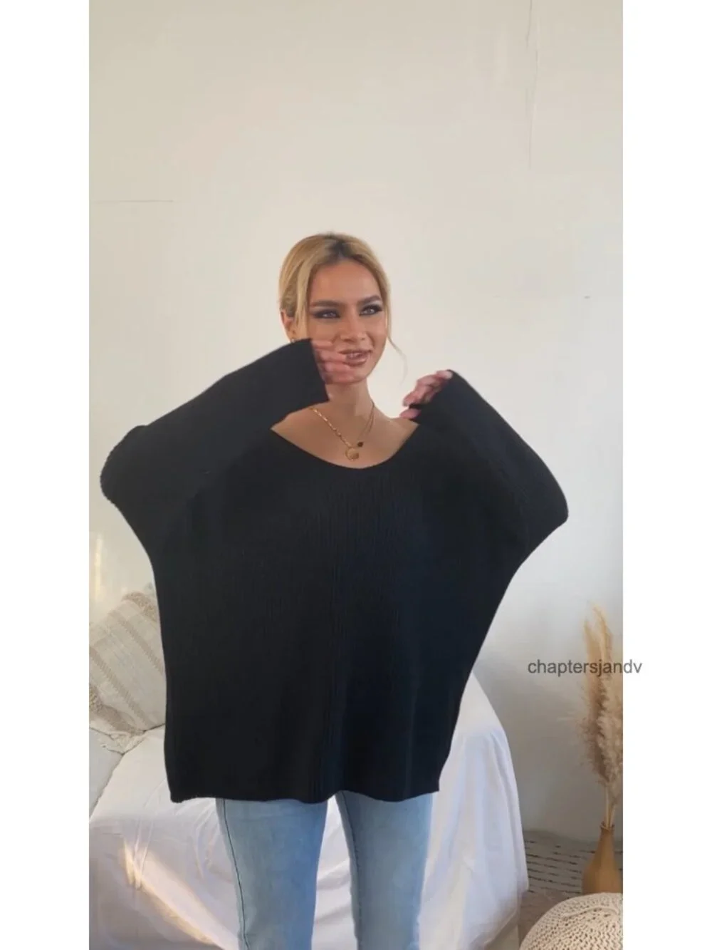 Womens Oversized Waffle Knit V-Neck Pullover Sweater Top